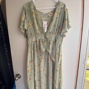 LIV & LOTTIE Women's Sheer Sage Floral Flowing Blouse/Dress (Large)